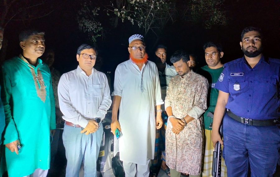 ডুমুরিয়ায় বাল্য বিবাহ দিতে যেয়ে ভূয়া রেজিস্ট্রারের ৬ মাসের করাদন্ড