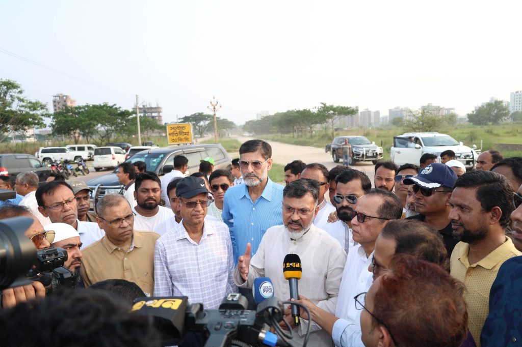 RAJUK Chairman and Secretary of the Ministry of Housing and Public Works Md. Nazrul Islam has taken initiatives to reduce traffic congestion in Dhaka city